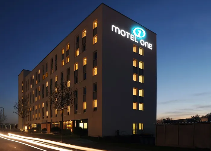 Motel One Frankfurt-Airport
